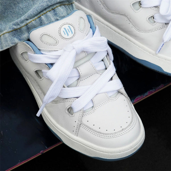 Trendy Women's Canvas Skate Shoes in Pristine White with Flanging Details